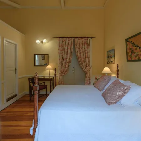 Rural Longueras 3*